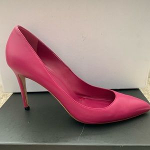 Gucci Pink Malaga Kid Stiletto 39